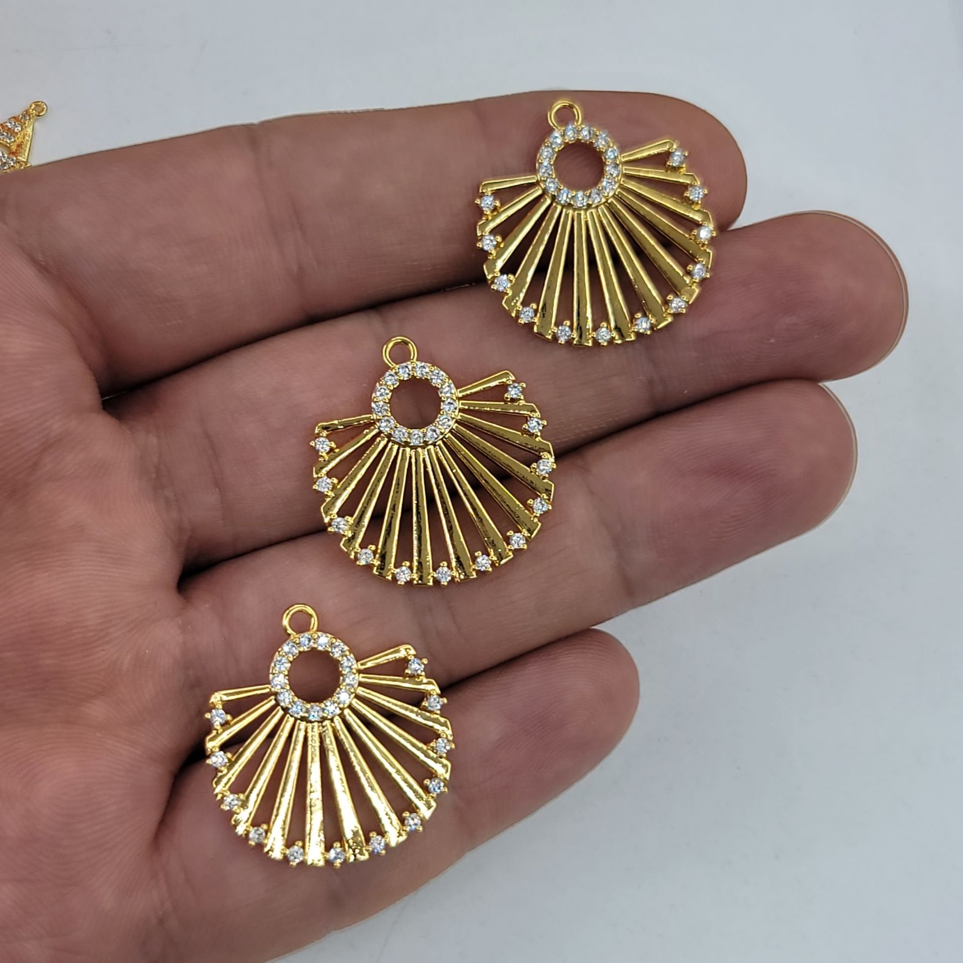 Altın kaplama Kolye Ucu 1 adet