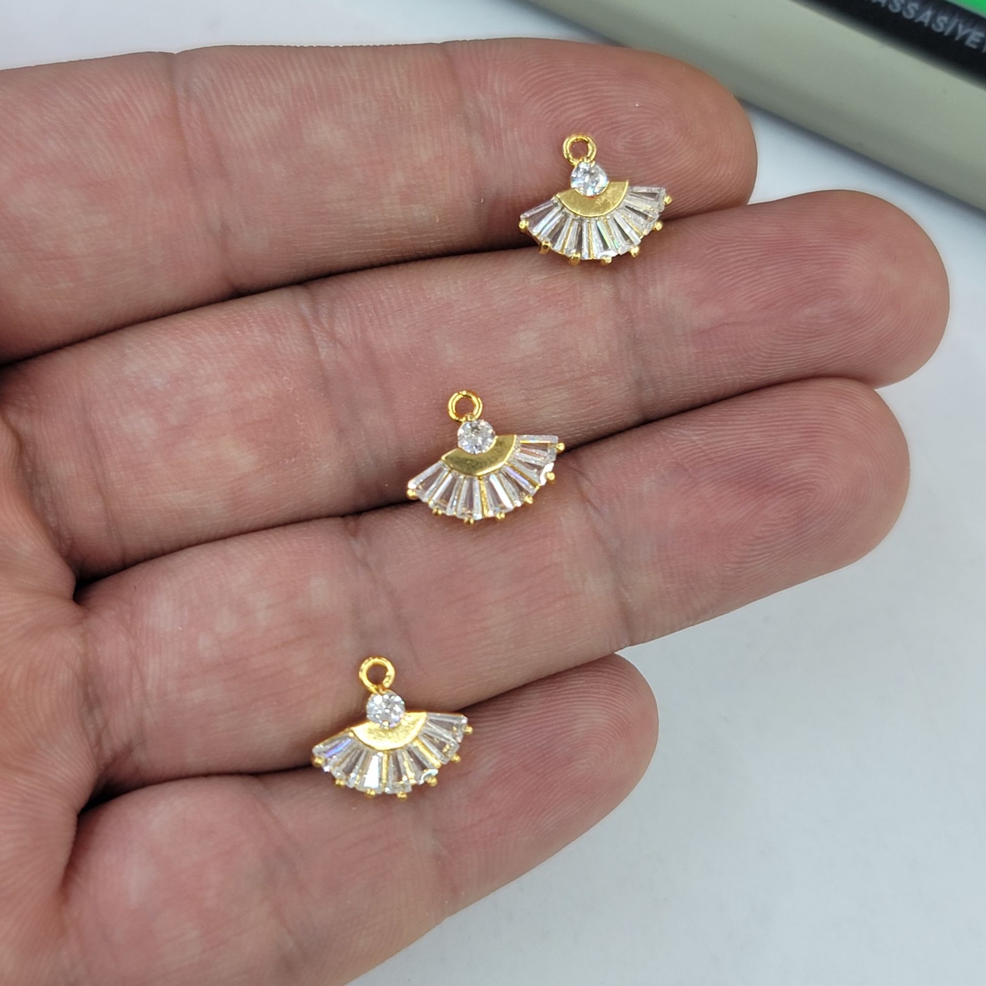 Altın kaplama Kolye Ucu 1 adet