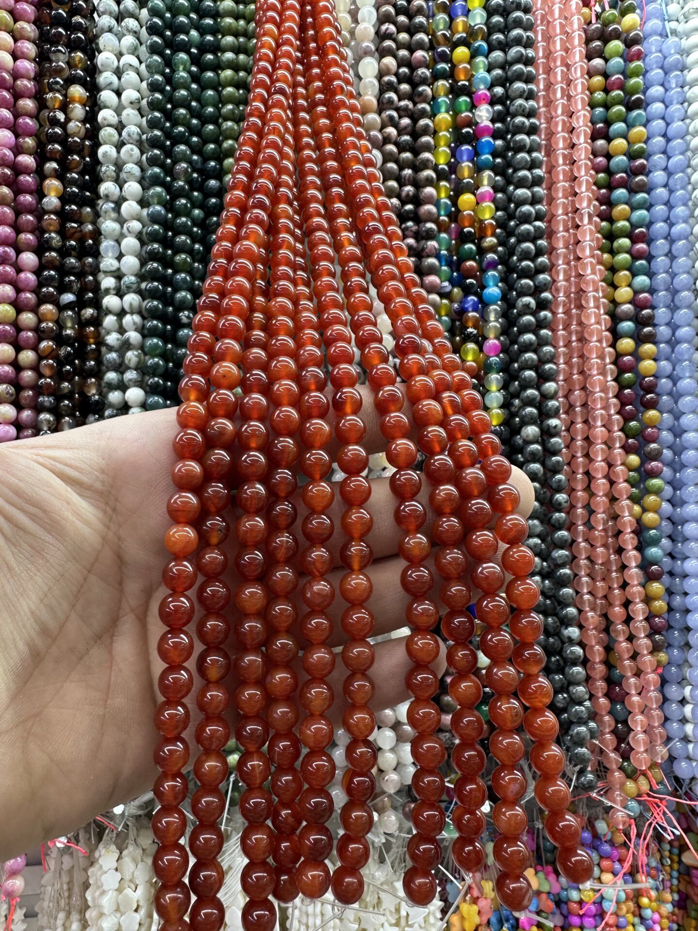 8MM DOĞAL TAŞ DİZİDE 44-50 ADET ORT