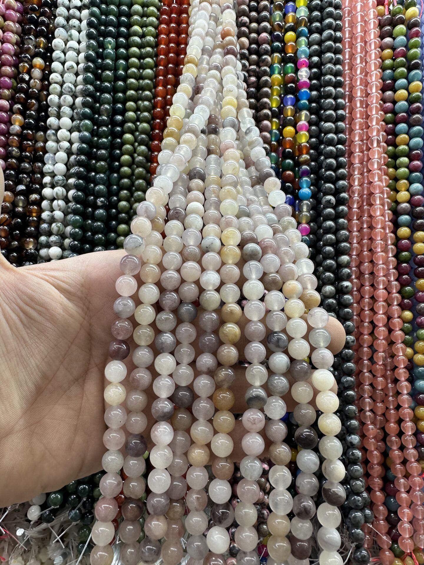 8MM DOĞAL TAŞ DİZİDE 44-50 ADET ORT