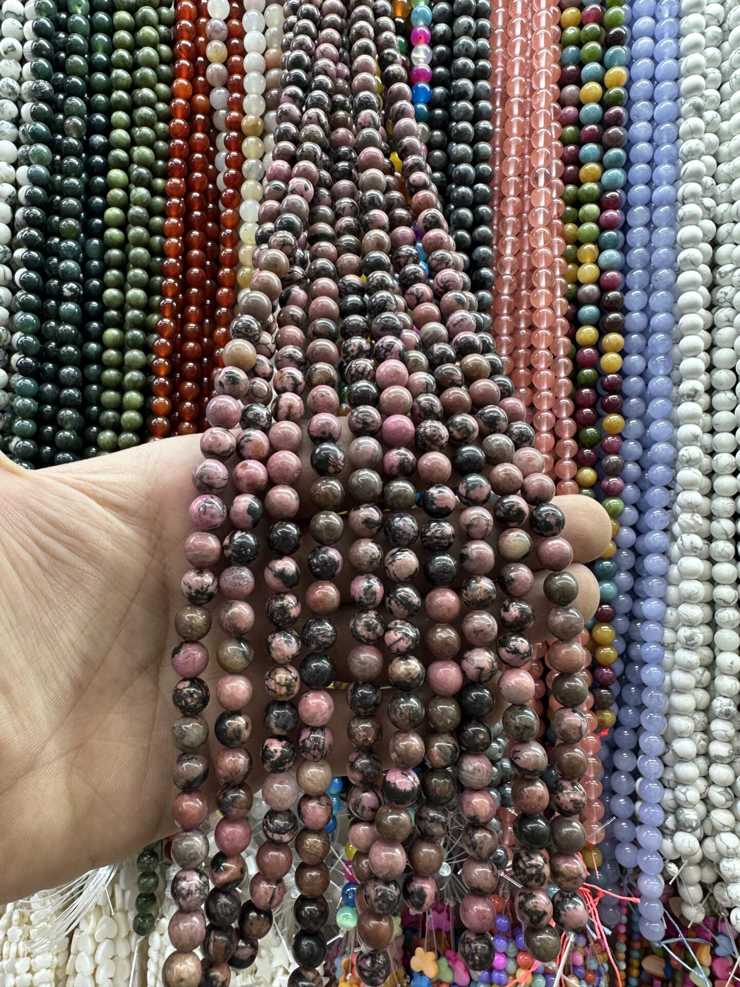 8MM DOĞAL TAŞ DİZİDE 44-50 ADET ORT