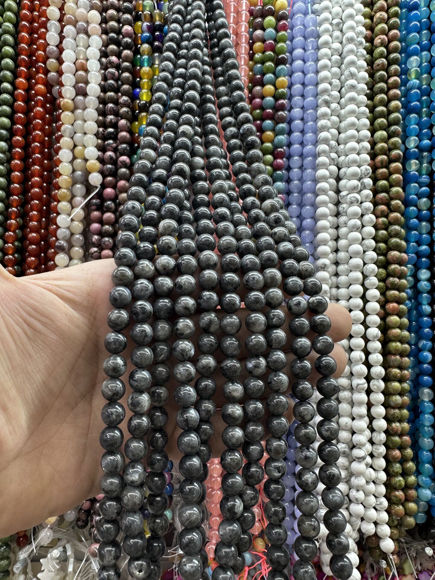 8MM DOĞAL TAŞ DİZİDE 44-50 ADET ORT