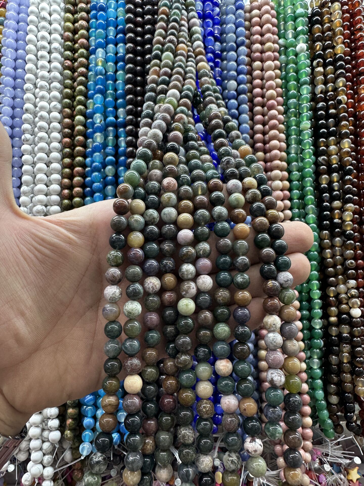 8MM DOĞAL TAŞ DİZİDE 44-50 ADET ORT