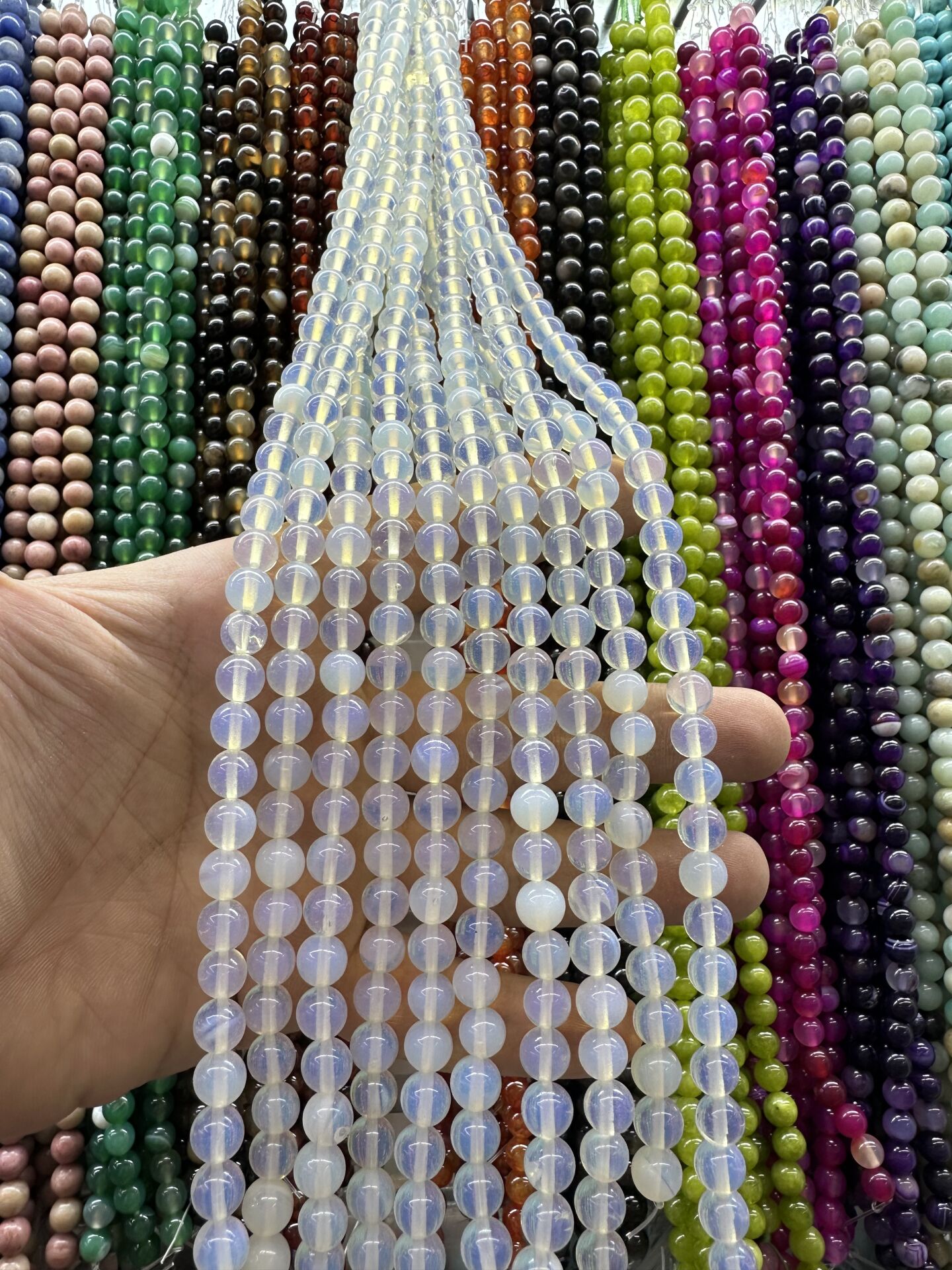 8MM DOĞAL TAŞ DİZİDE 44-50 ADET ORT