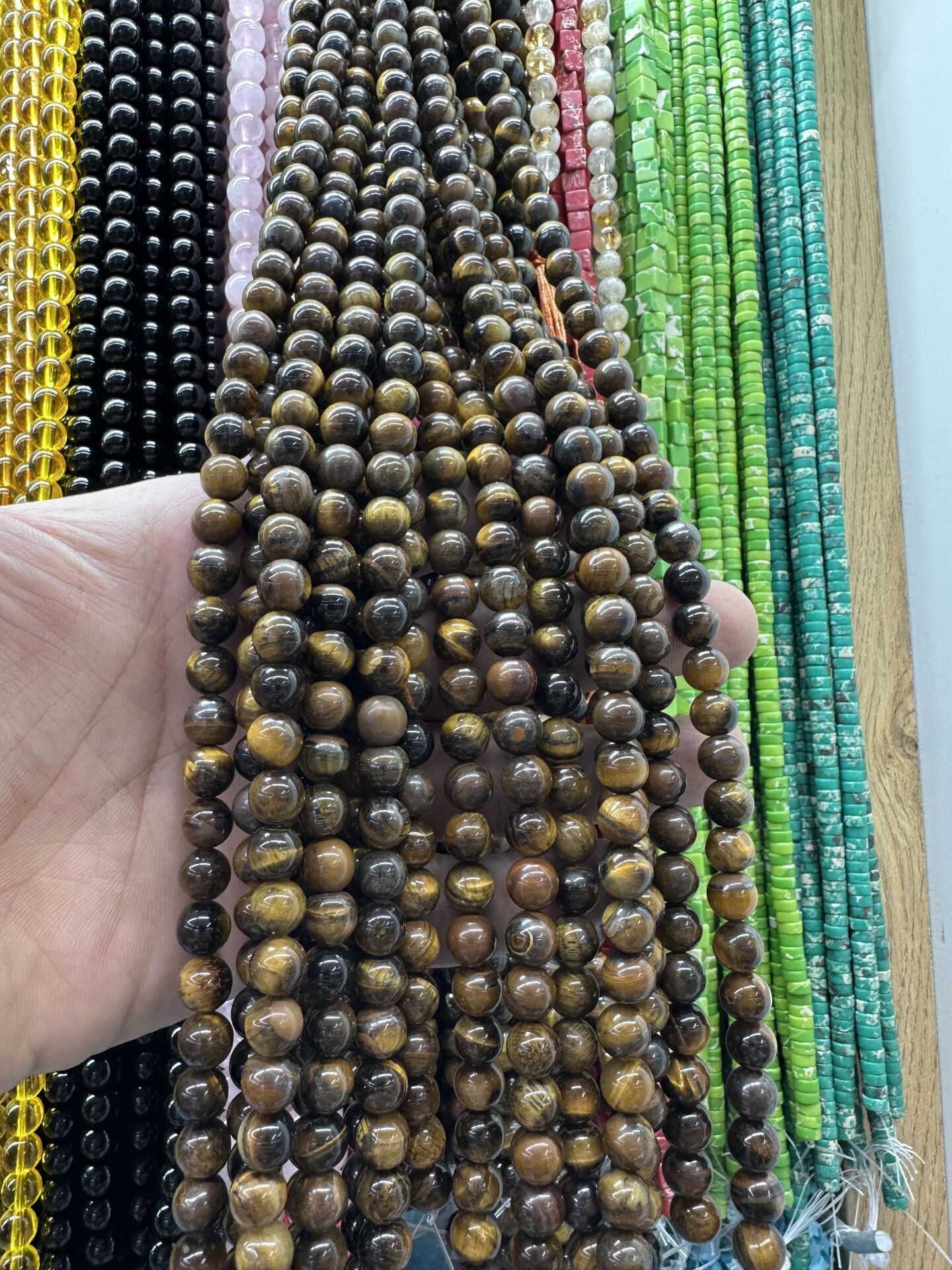 8MM DOĞAL TAŞ DİZİDE 44-50 ADET ORT KAPLAN GÖZÜ