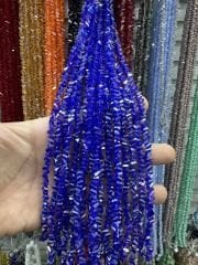 ÜÇGEN KRİSTAL 1 DİZİ 60 - 65 ADET