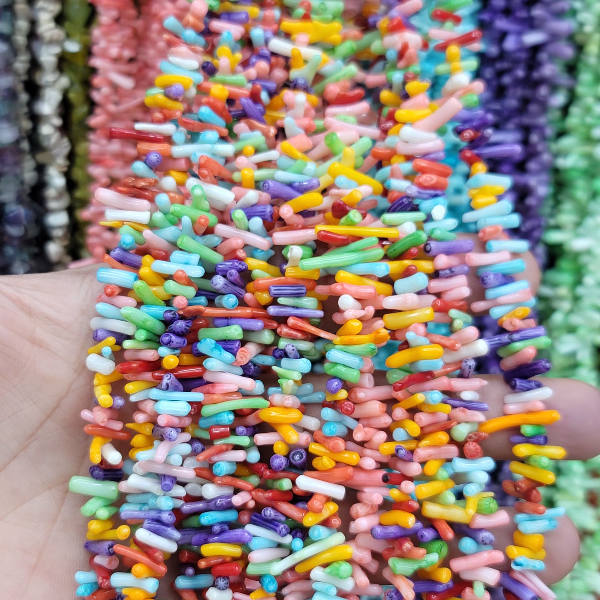 Kök Mercan Dizide 110-125 Adet Dizi Uzunlugu 38CM