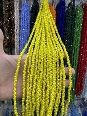 ÜÇGEN KRİSTAL 1 DİZİ 60 - 65 ADET