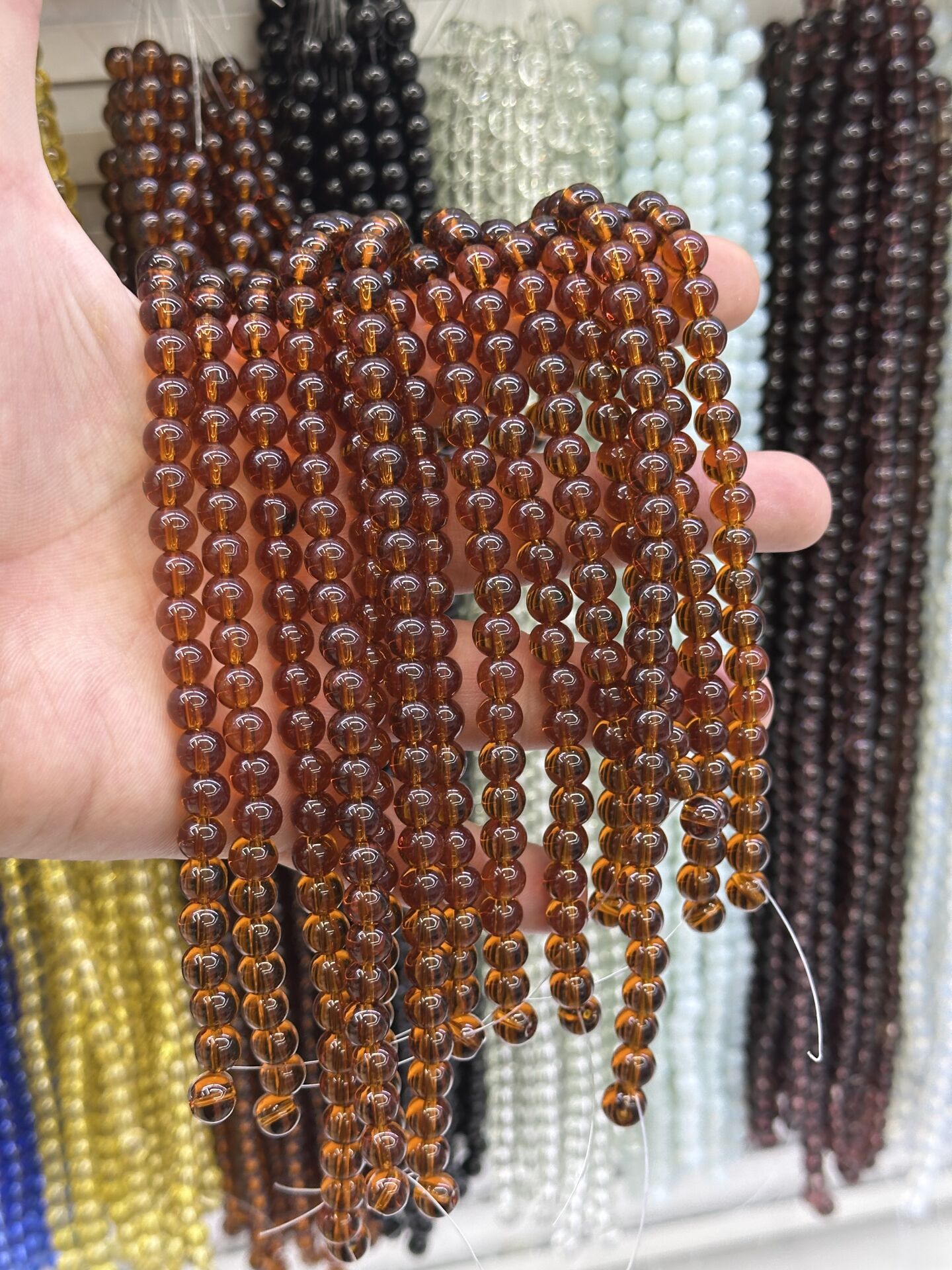 8MM CAM BONCUK ŞEFFAF DİZİDE 45 ADET