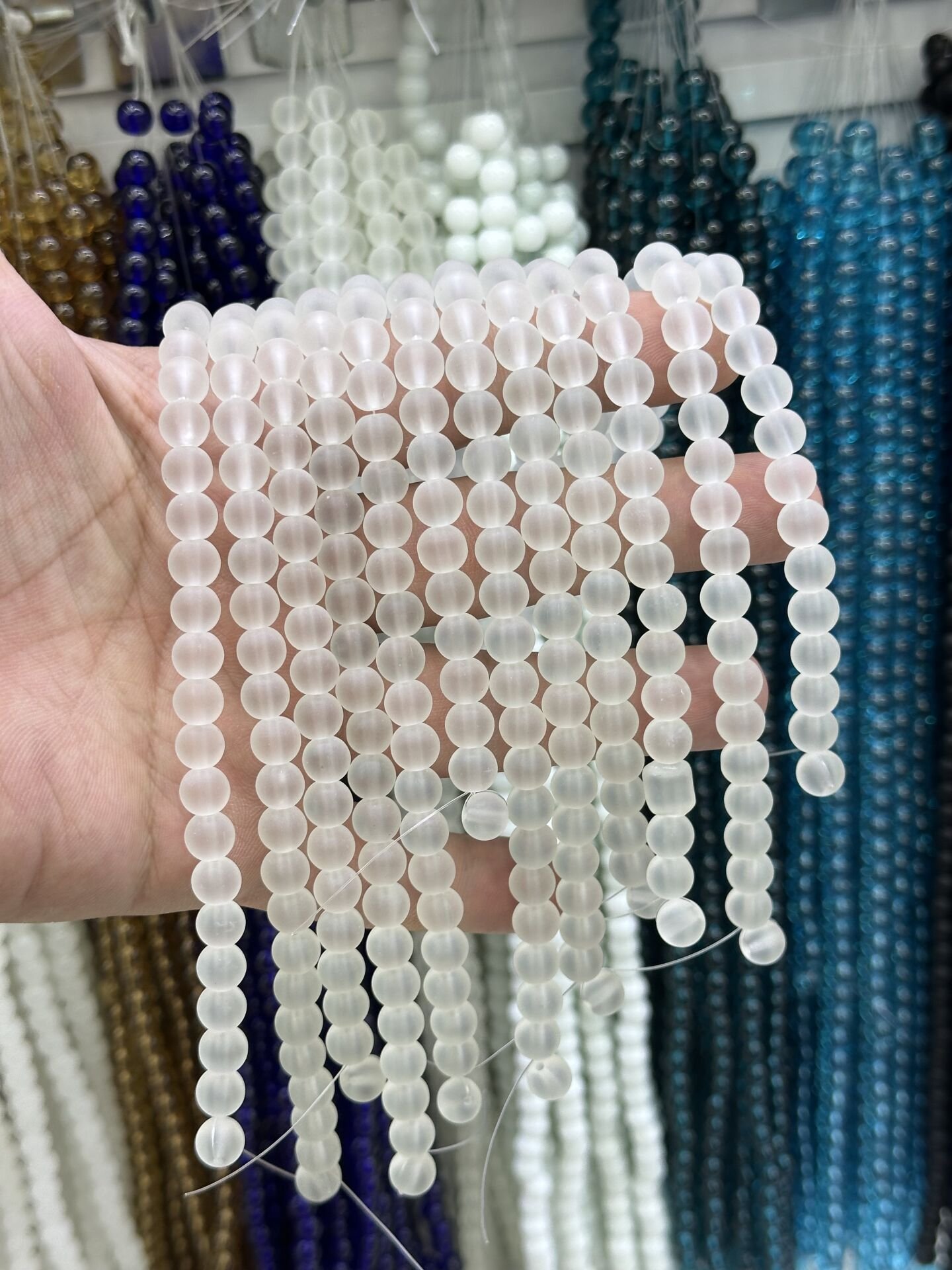 8MM CAM BONCUK ŞEFFAF DİZİDE 45 ADET