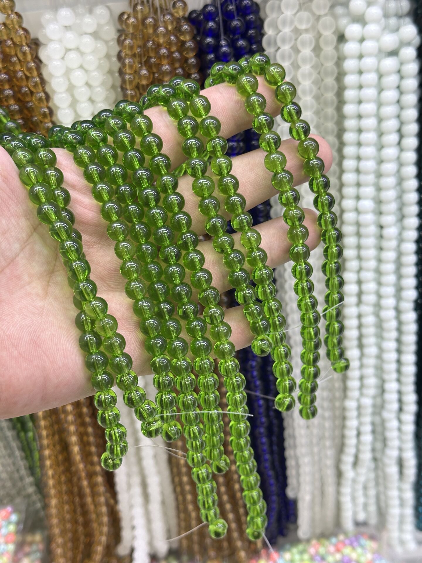 8MM CAM BONCUK ŞEFFAF DİZİDE 45 ADET