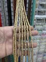 ÇEK CAMI KÜP BONCUK DİZİDE 80-85 ADET