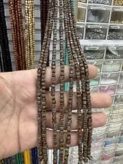 ÇEK CAMI KÜP BONCUK DİZİDE 80-85 ADET