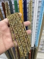 ÇEK CAMI KÜP BONCUK DİZİDE 80-85 ADET