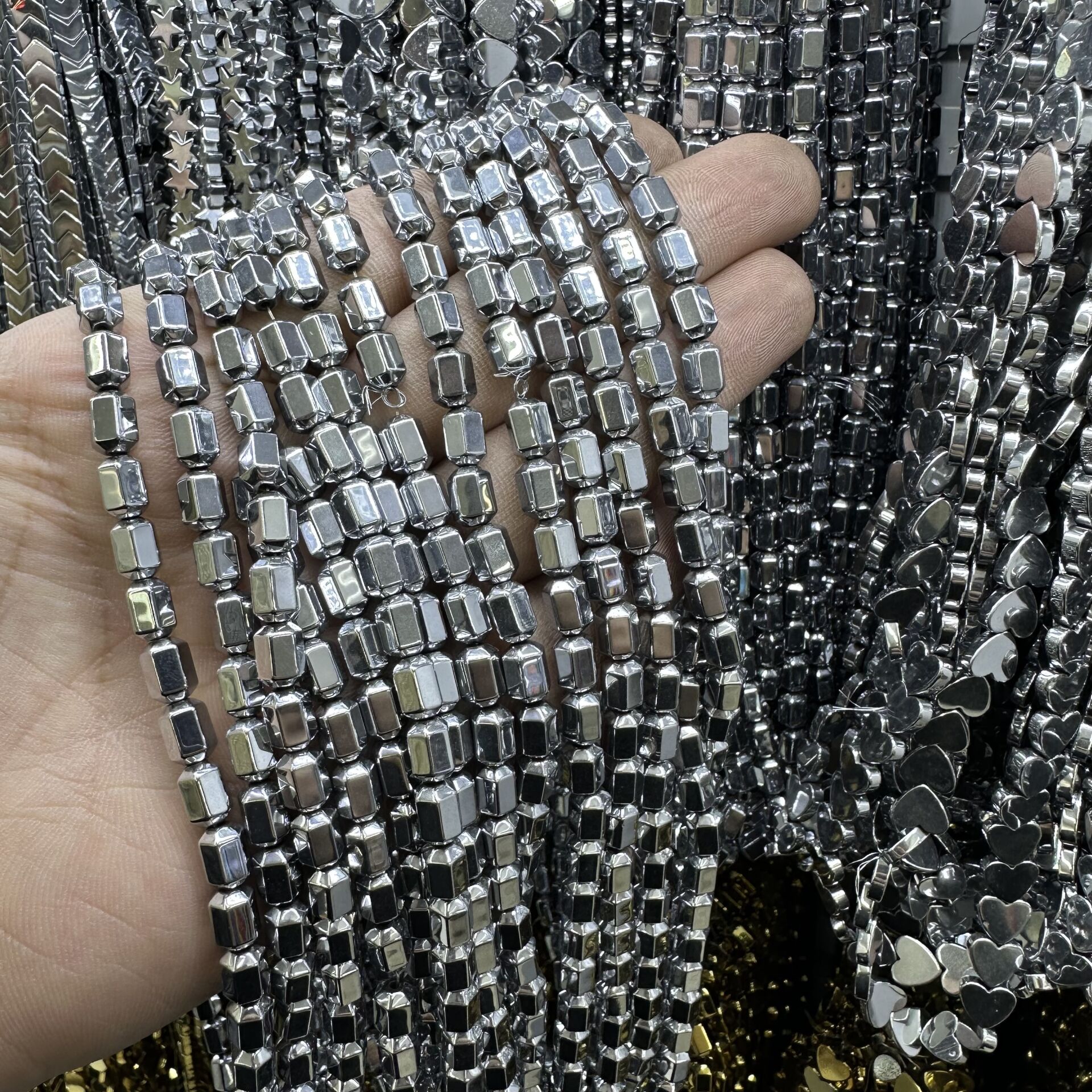 Hematit Taş 1 Dizi 40CM