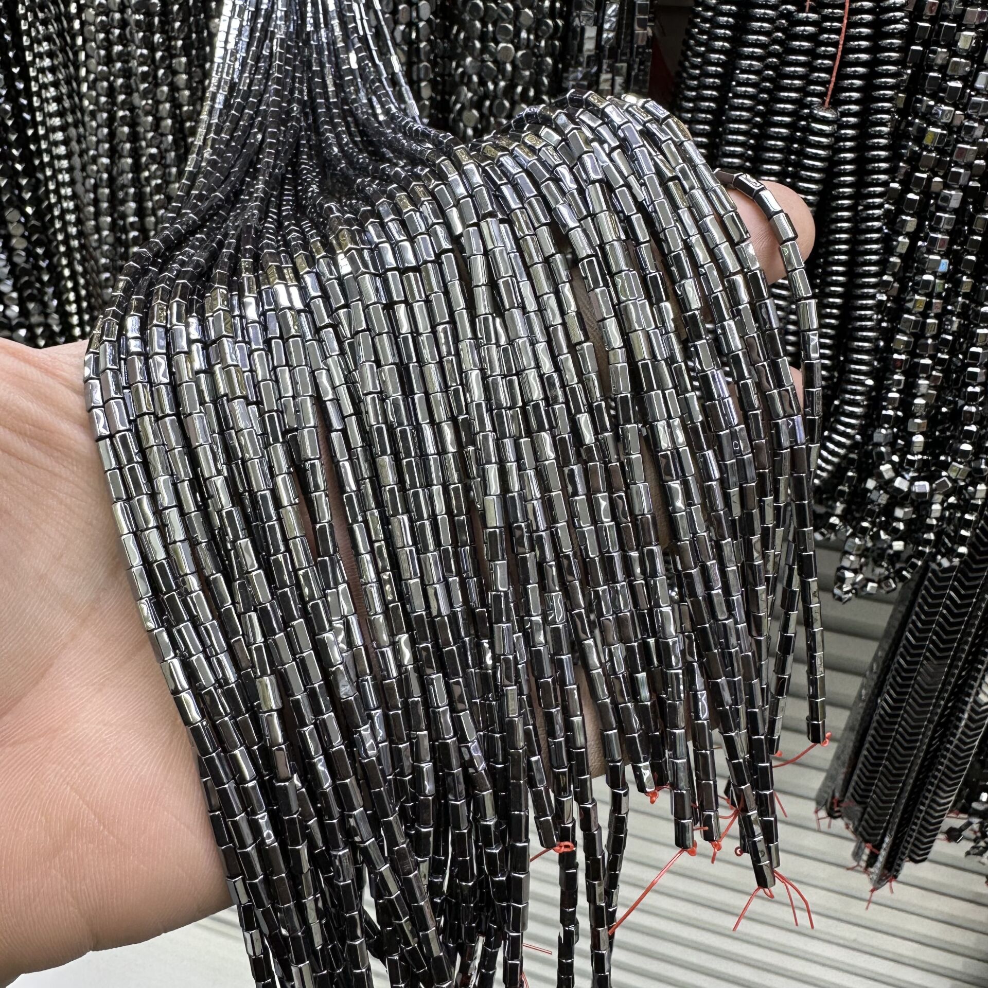 Hematit Taş 1 Dizi 40CM