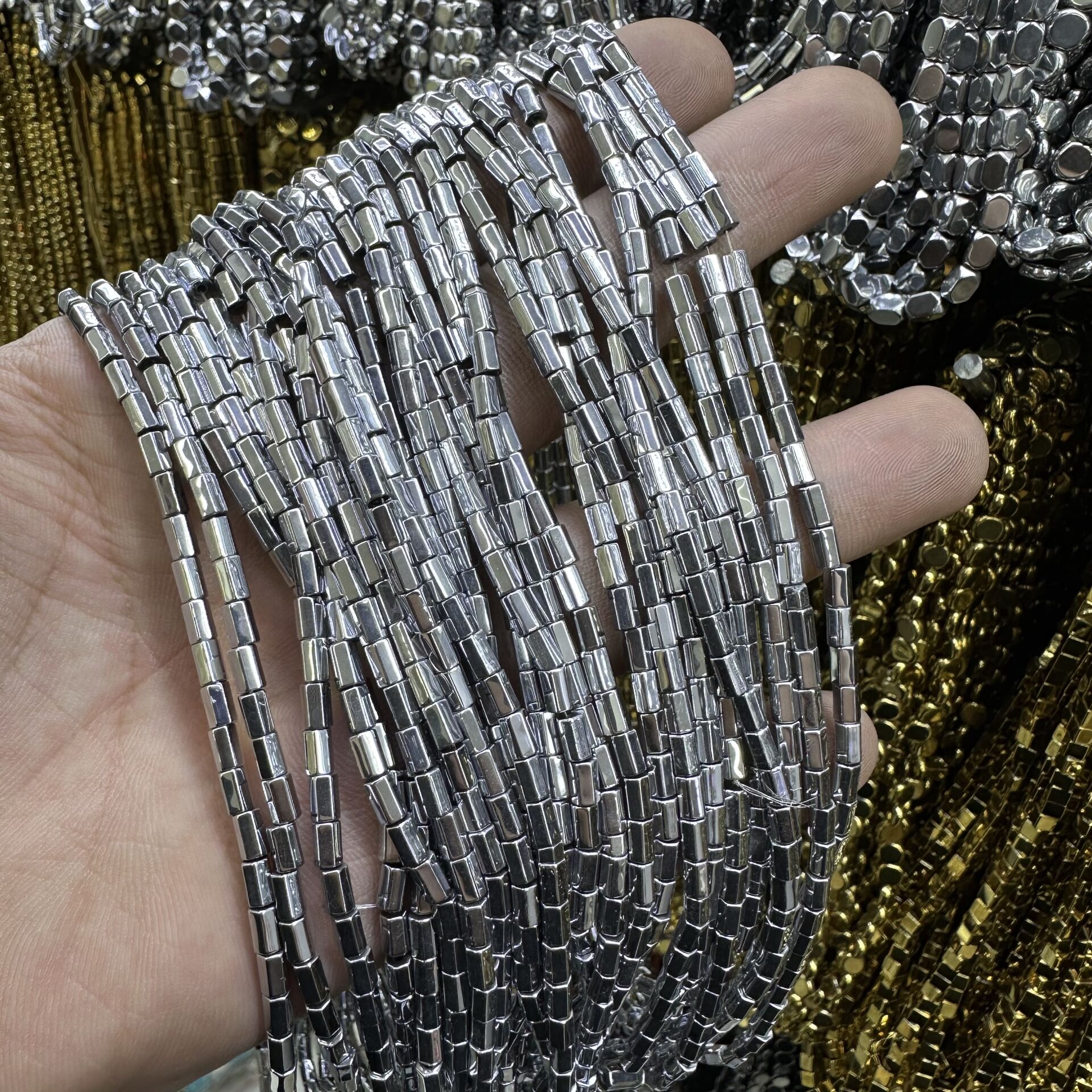 Hematit Taş 1 Dizi 40CM