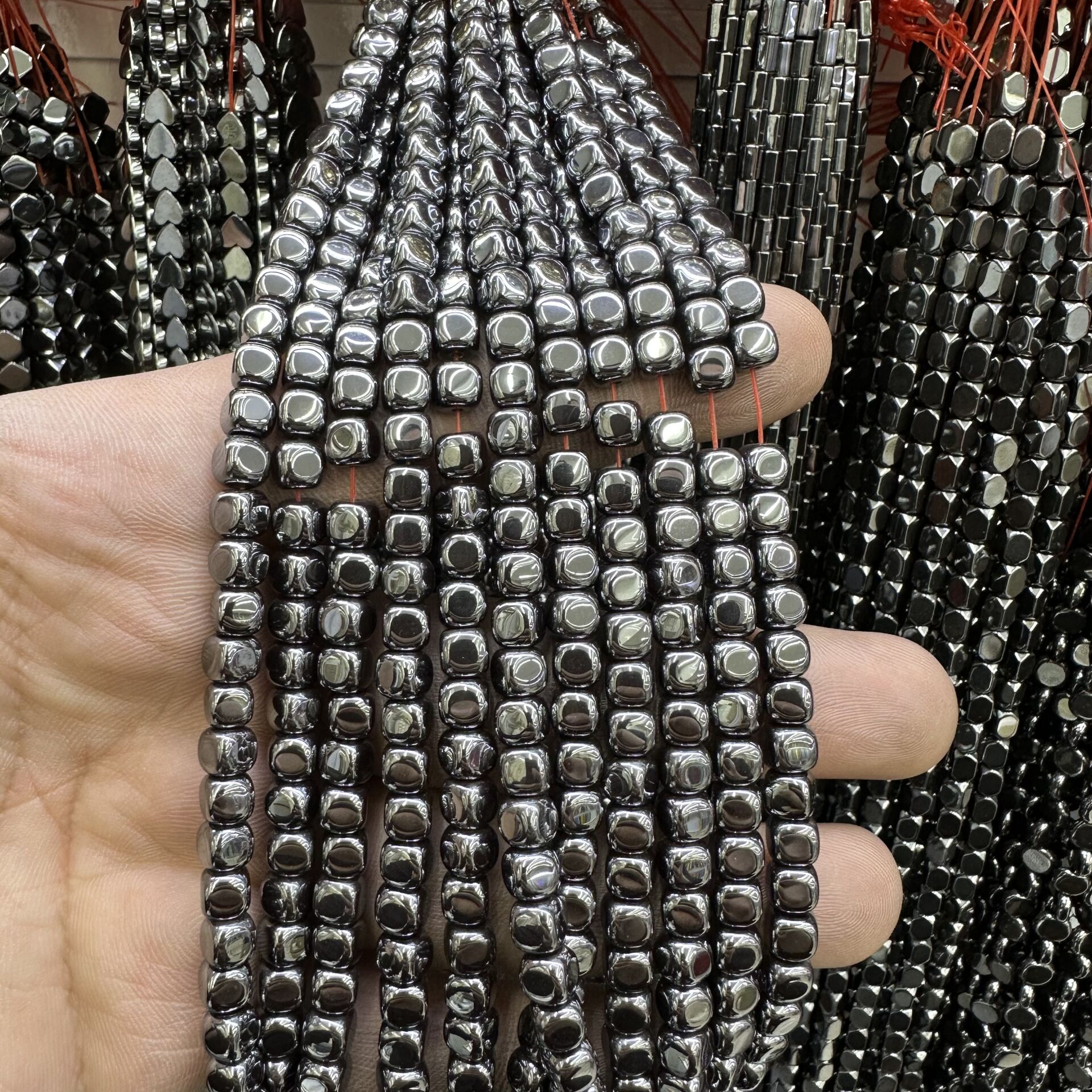 Hematit Taş 1 Dizi 40CM