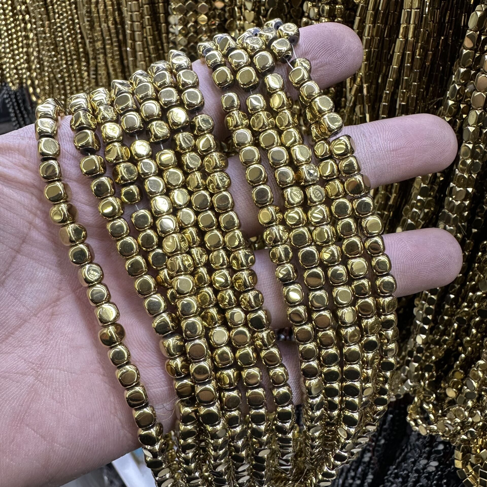 Hematit Taş 1 Dizi 40CM