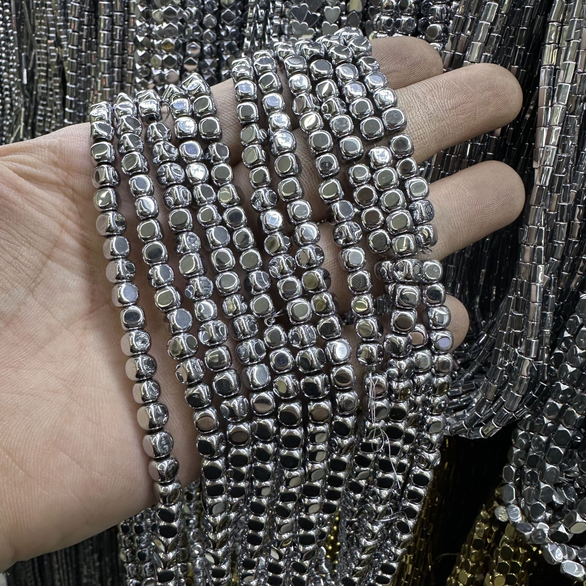 Hematit Taş 1 Dizi 40CM