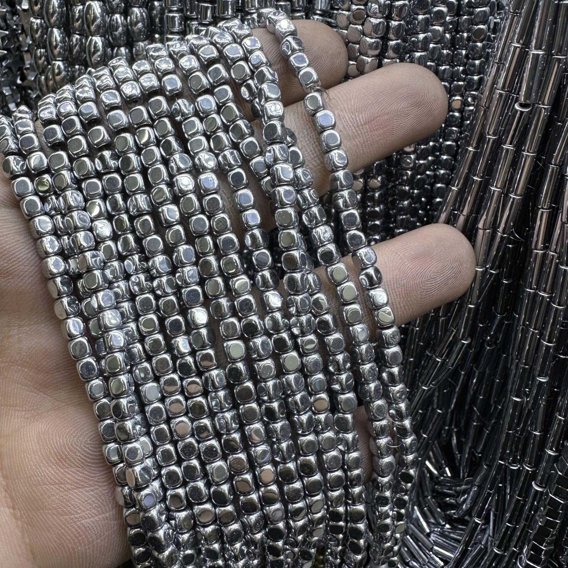 Hematit Taş 1 Dizi 40CM