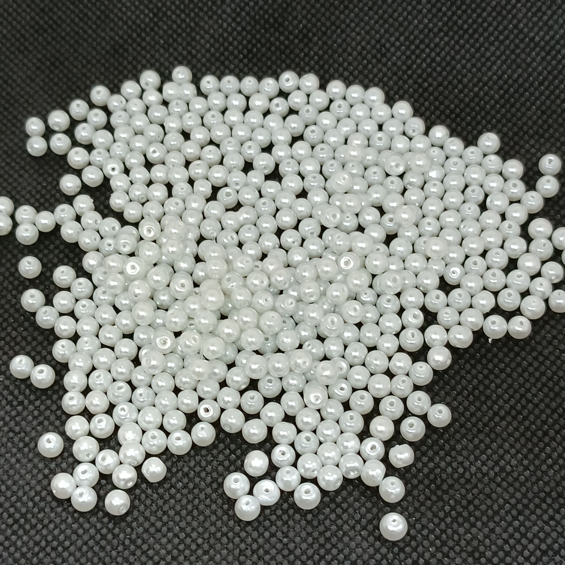 4mm Beyaz Cam İnci 50gr 500 Adet