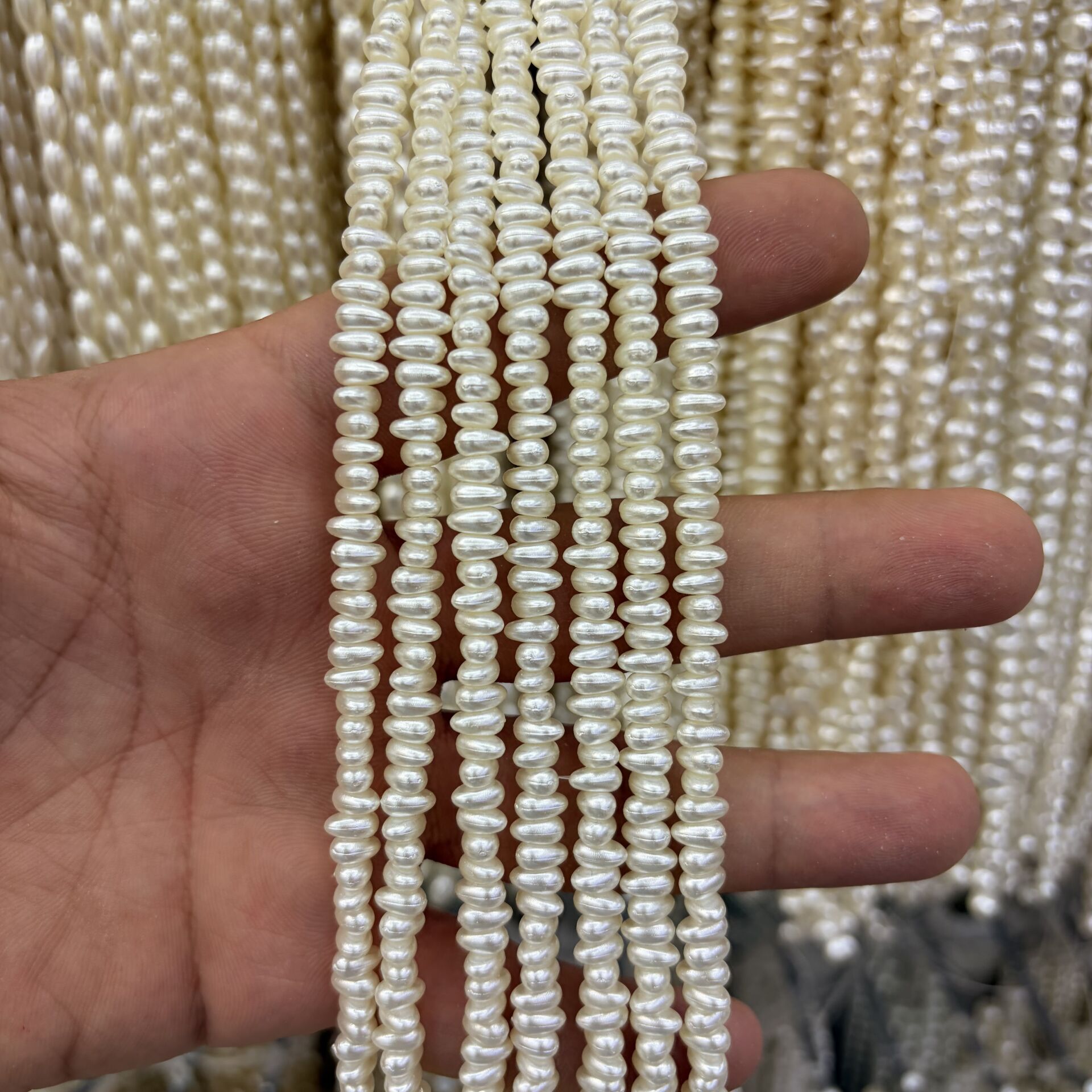 Şekilli Lüks Plastik İnci 1 Dizi 35CM