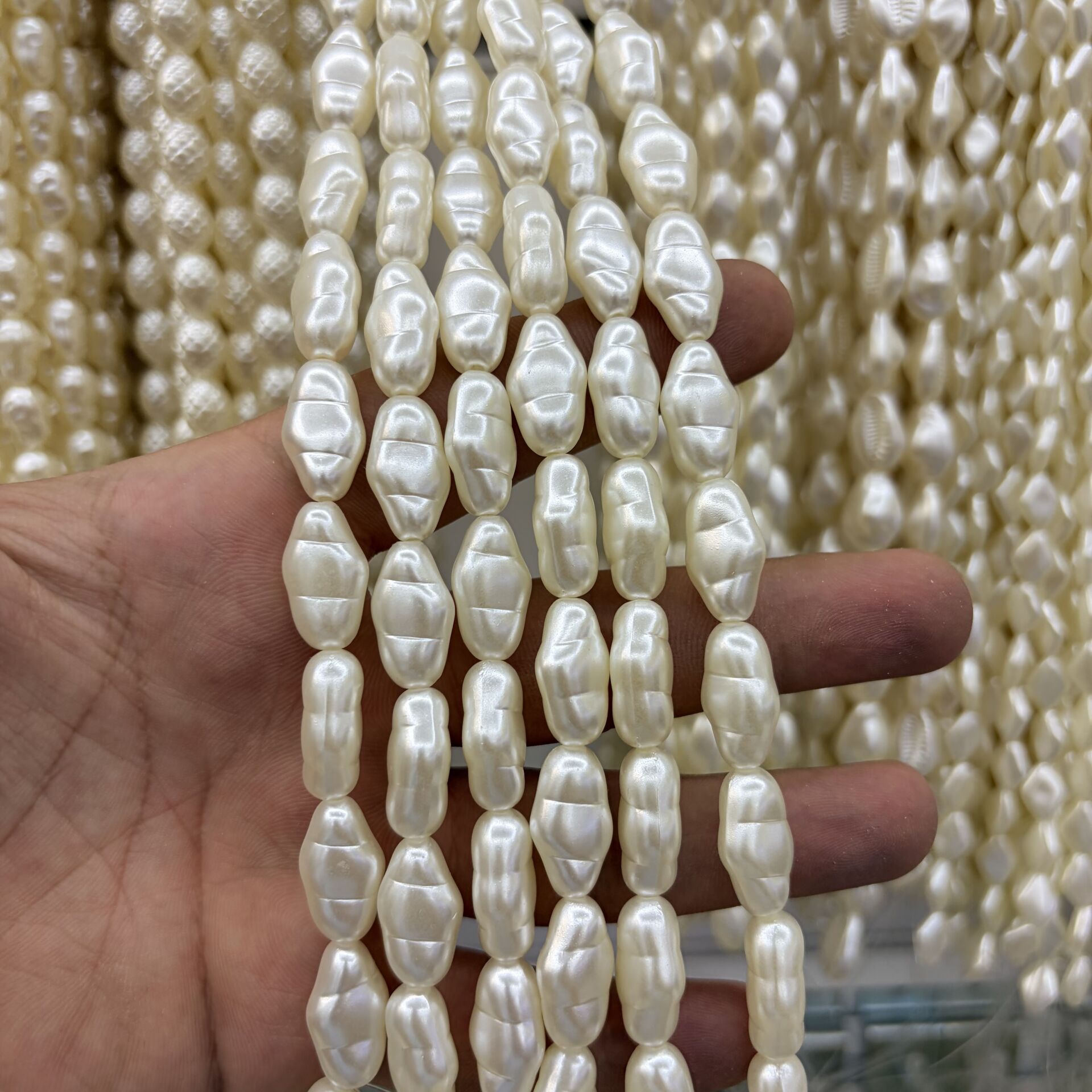 Şekilli Lüks Plastik İnci 1 Dizi 35CM
