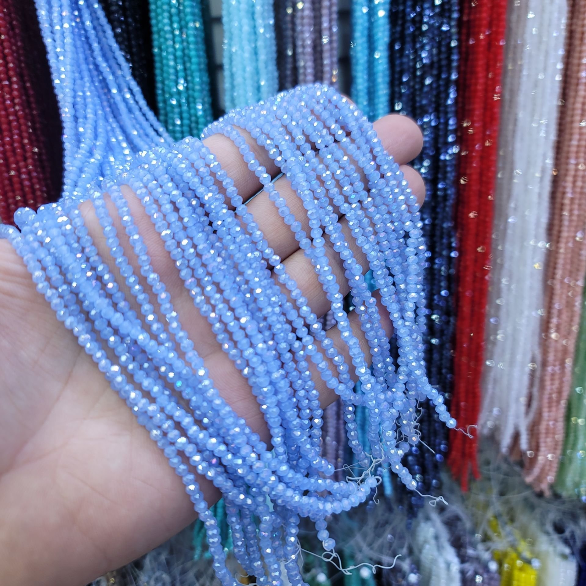 3MM Basık Mat Kristal Dizide 120-130 Adet Buzlu Mavi