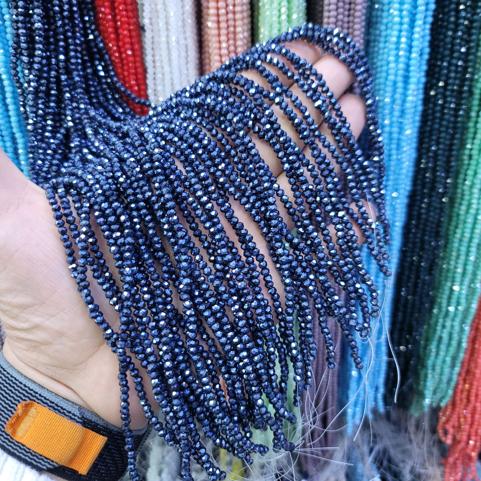 3MM Basık Mat Kristal Dizide 120-130 Adet Antrasit Füme