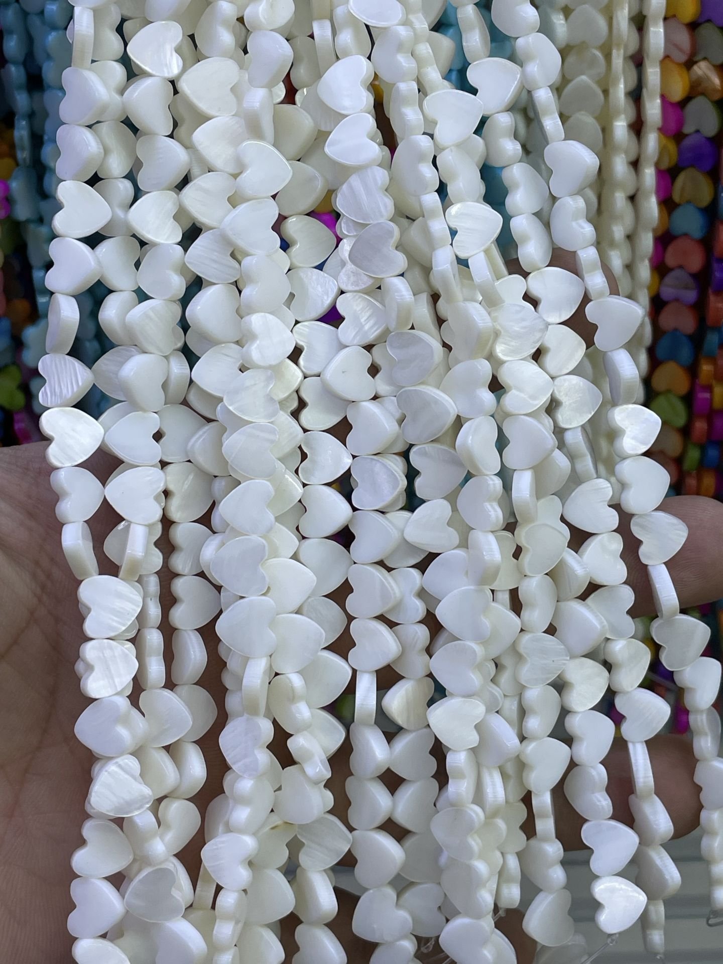 Parlak Renkli Sedef Dizi 35-40 CM 10mm kalp